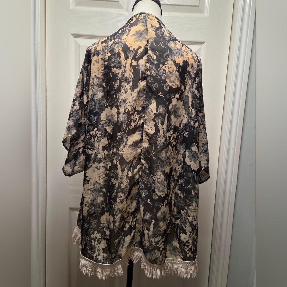 Semi Sheer Neutral Abstract Floral Fringe Kimono Throw Over Shawl - Picture 4 of 5